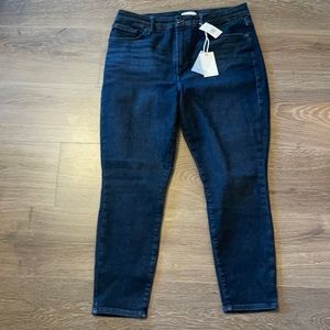 Good American- ALWAYS FIT: Good Petite